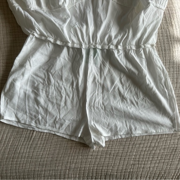 White Ruffled Skort - Picture 2 of 4